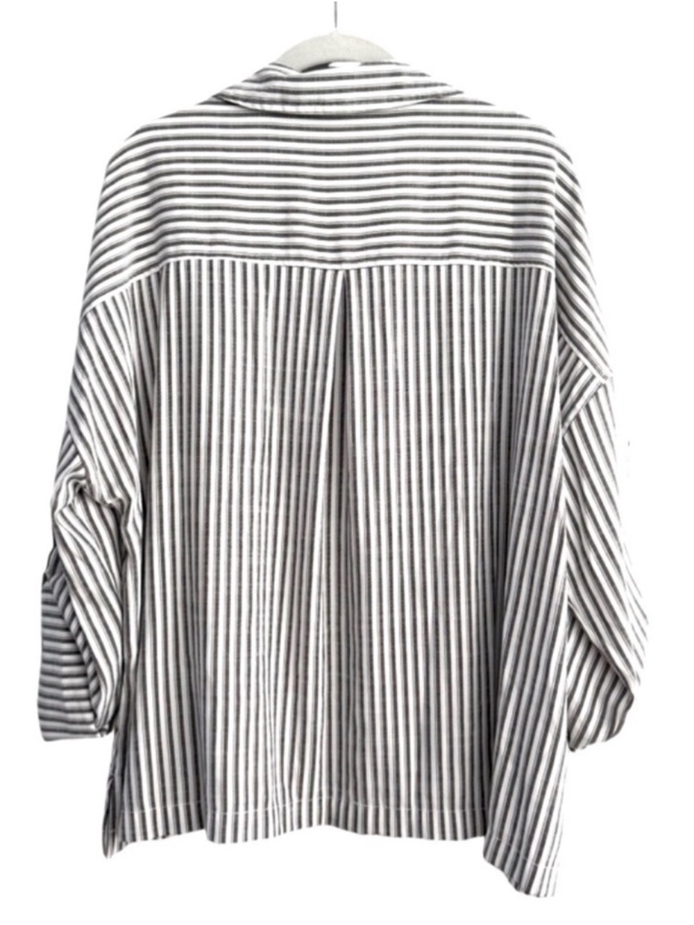 Max Studio Relaxed Fit Blouse Tab Sleeve Pocket Striped Black White Size XL - Picture 2 of 11